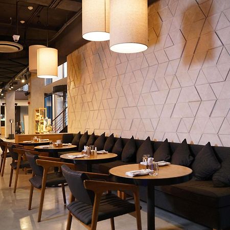 Novotel Bishkek City Center Extérieur photo