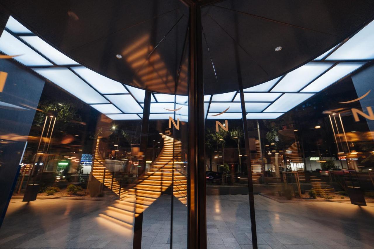 Novotel Bishkek City Center Extérieur photo The interior of the N building